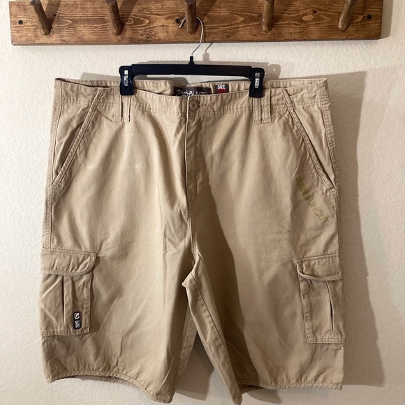 Ecko Unlimited Other - Ecko Unlimited Men Cargo Shorts